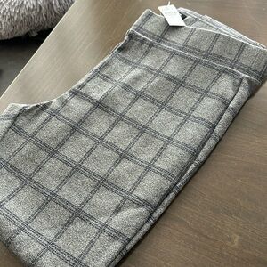 New with tags LOFT leggings.